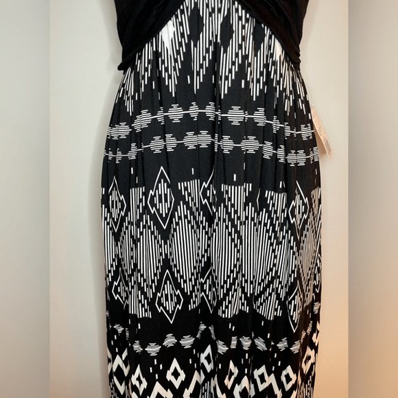 Forever 21 | NWOT Tribal Maxi Dress - Picture 5 of 6